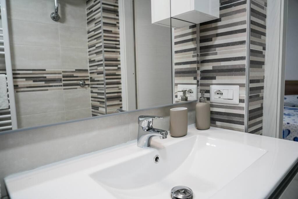 Guest House Marittima Frosinone Exterior foto